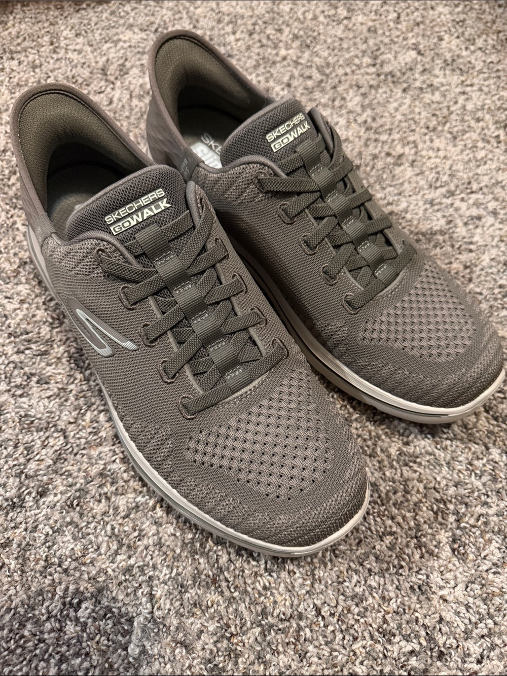 Skechers GOwalk Men's Charcoal Gray Slip-On Knit Athletic Sneakers Size 9